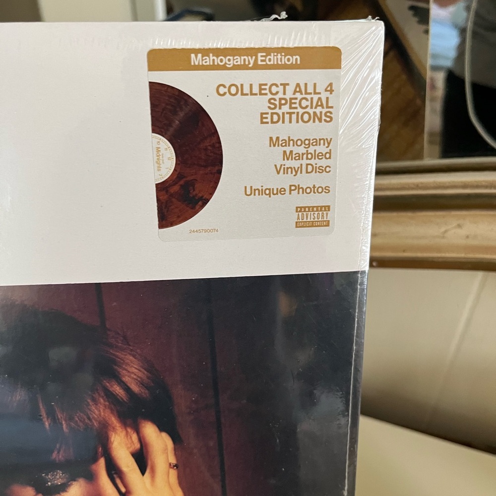 NIP | Taylor Swift Mahogany Marbled Vinyl Disc!! - Picture 2 of 8